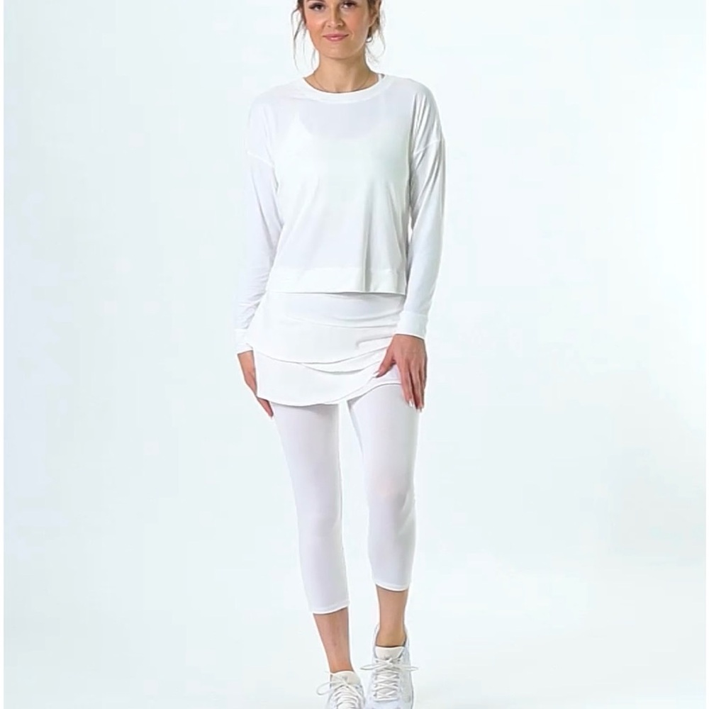NWT Lucky in Love Women's Scallop Skirt Capri White Size Small